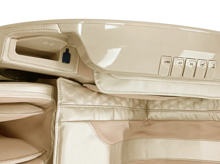 Массажное кресло OTO CENTURION PRO LIGHT CN-01 Бежевый Массажное кресло OTO CENTURION PRO LIGHT CN-01 Бежевый